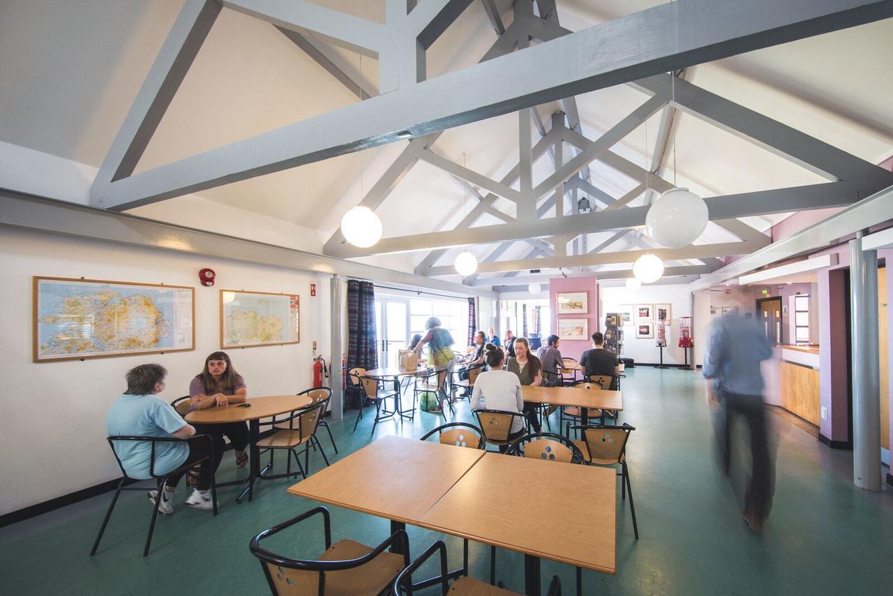 White Park Bay Youth Hostel バリントイ エクステリア 写真